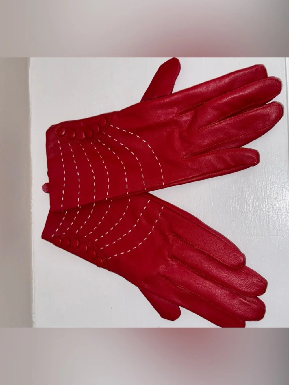 Vintage Cedrics NEW red Genuine leather Stitch button detail lined Gloves, M